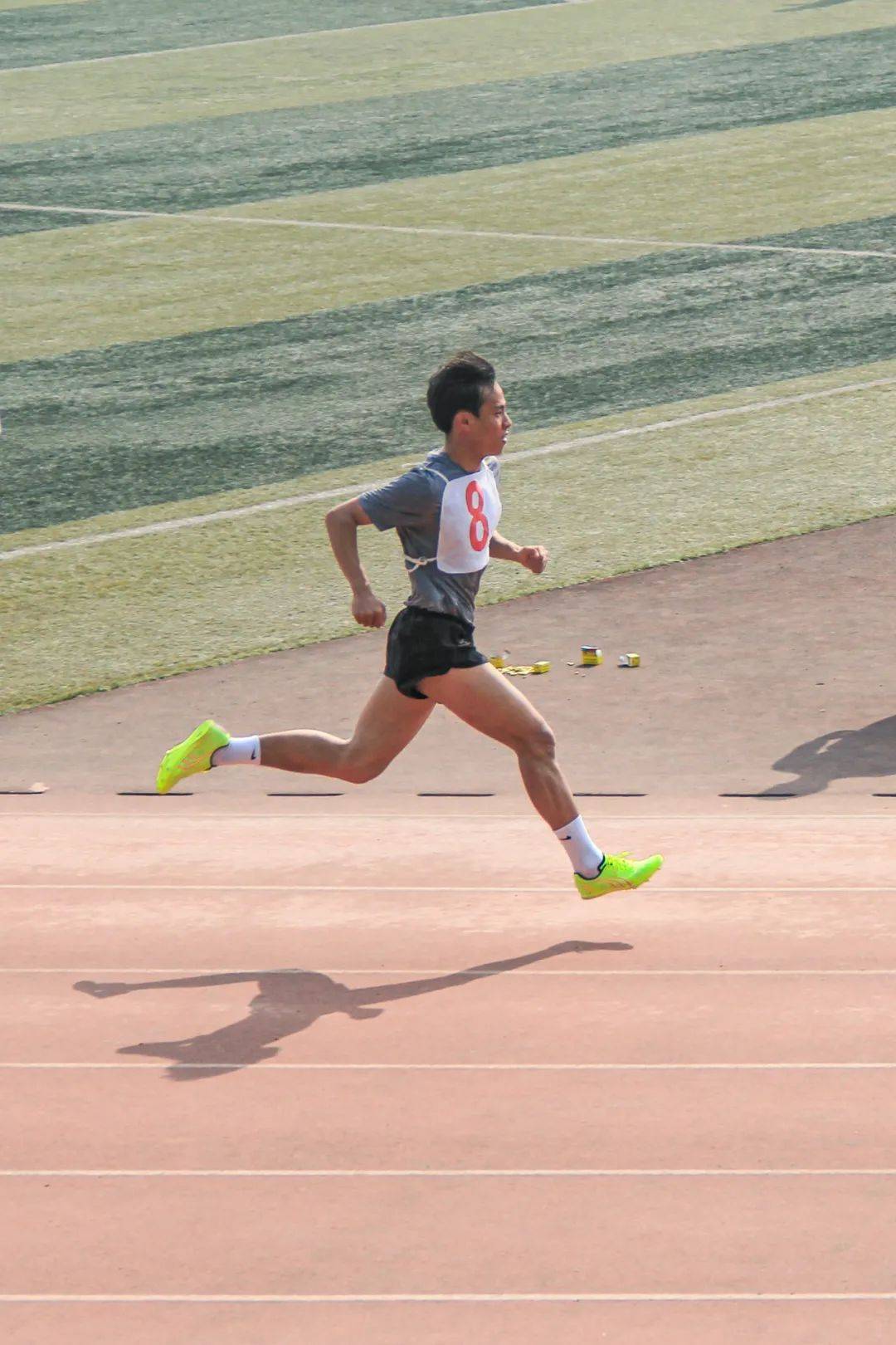 关于见证突破极限精彩瞬间深深感动的信息