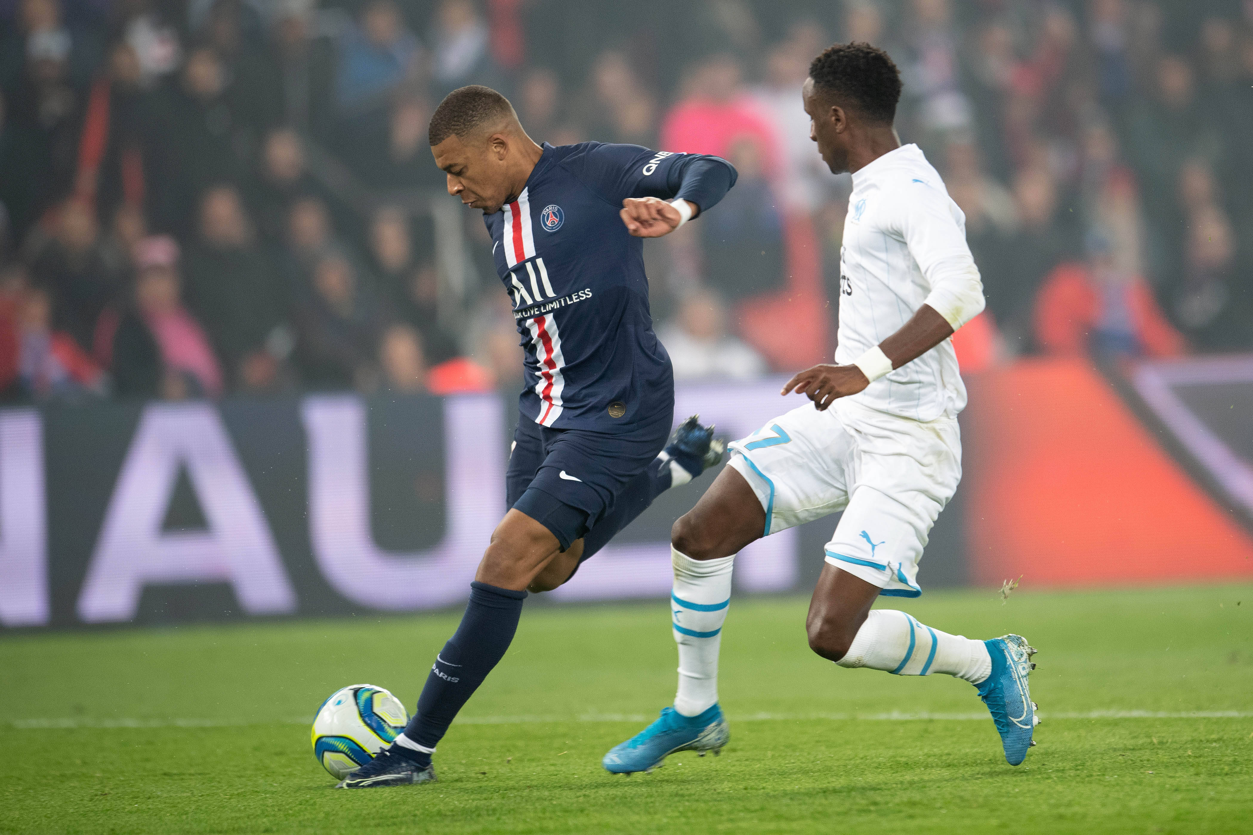 包含世俱杯前瞻：马赛与对手交锋看点的词条