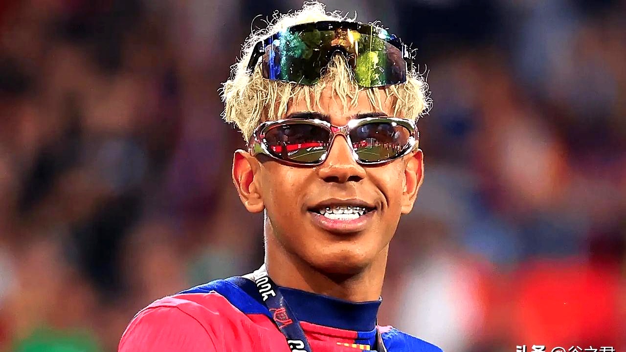 PG电子官网入口-包含利物浦力克罗马，弗拉霍维奇完成帽子戏法的词条