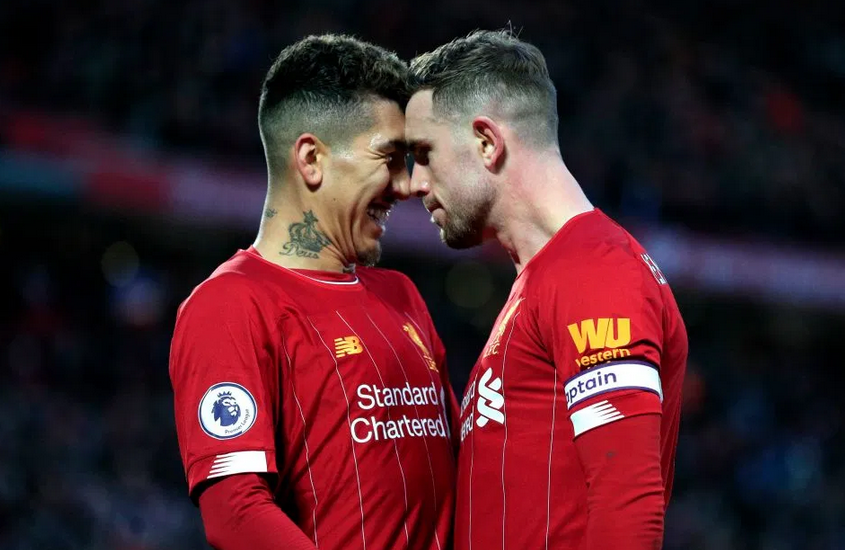 包含利物浦力克罗马，弗拉霍维奇完成帽子戏法的词条