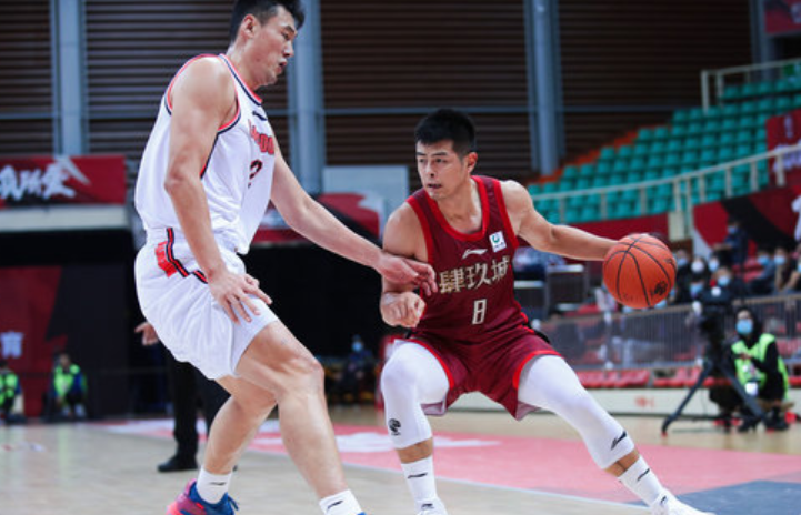 关于韩国队险胜法国队，桃田贤斗统治全场的信息