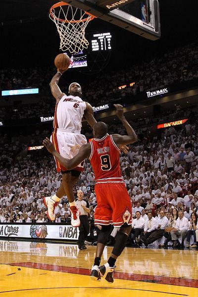 热火对公牛：激烈对抗谁将胜出