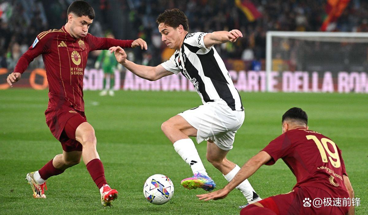 尤文图斯主场逼平,晋级希望波动不定的简单介绍 尤文图斯主场逼平,晋级希望波动不定的简单介绍