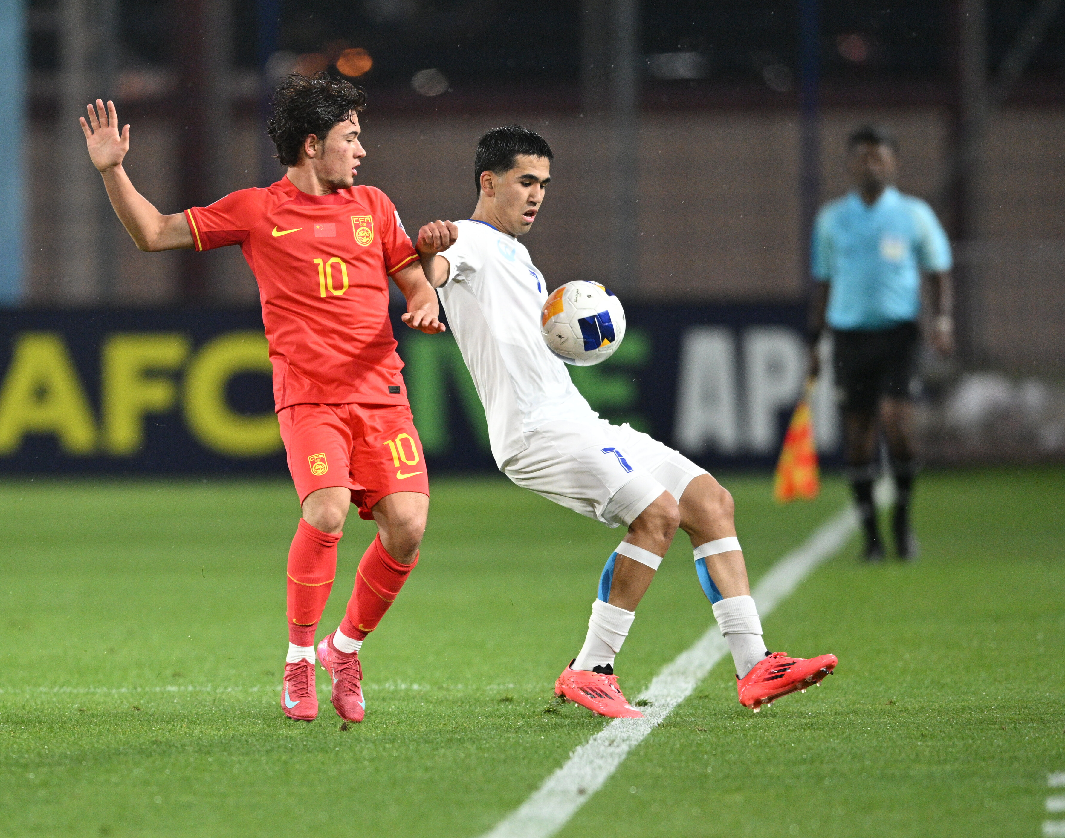 关于塞尔维亚队在比赛中逆袭成功,晋级下一轮比赛的信息 关于塞尔维亚队在比赛中逆袭成功,晋级下一轮比赛的信息