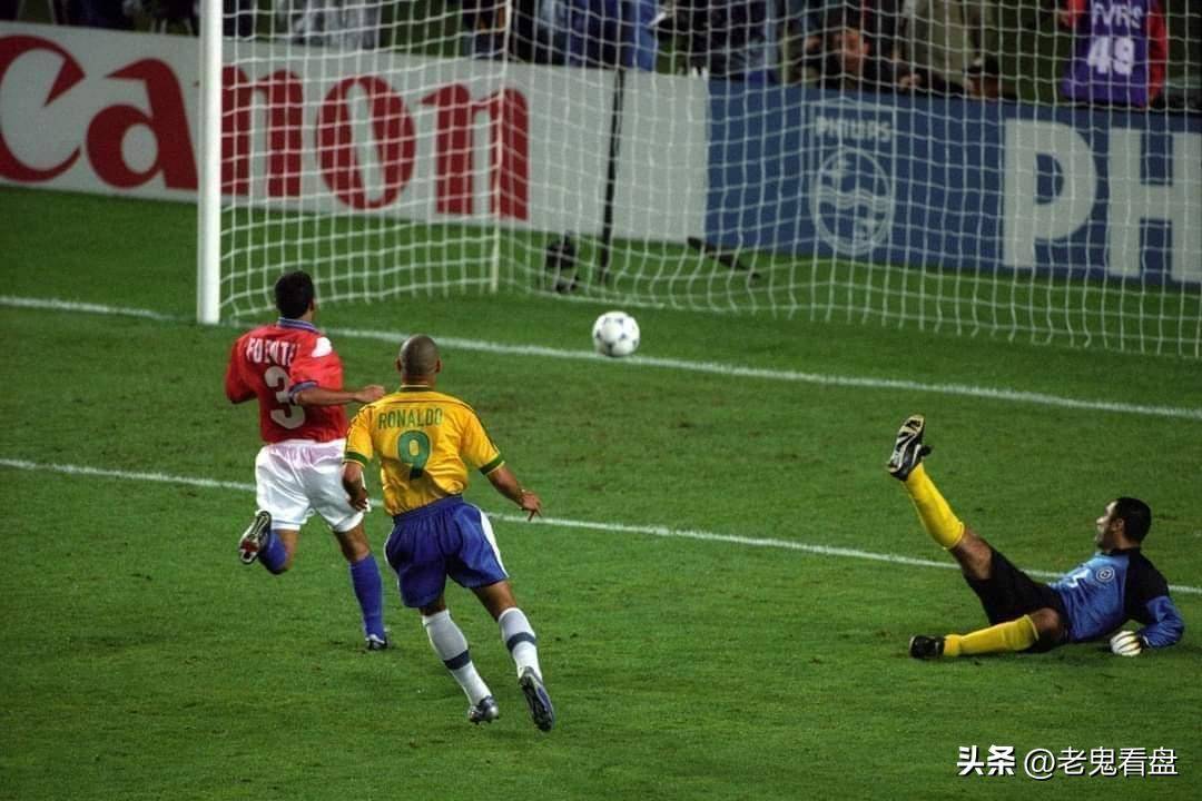 拜仁慕尼黑球员出色发挥，领跑德甲的简单介绍