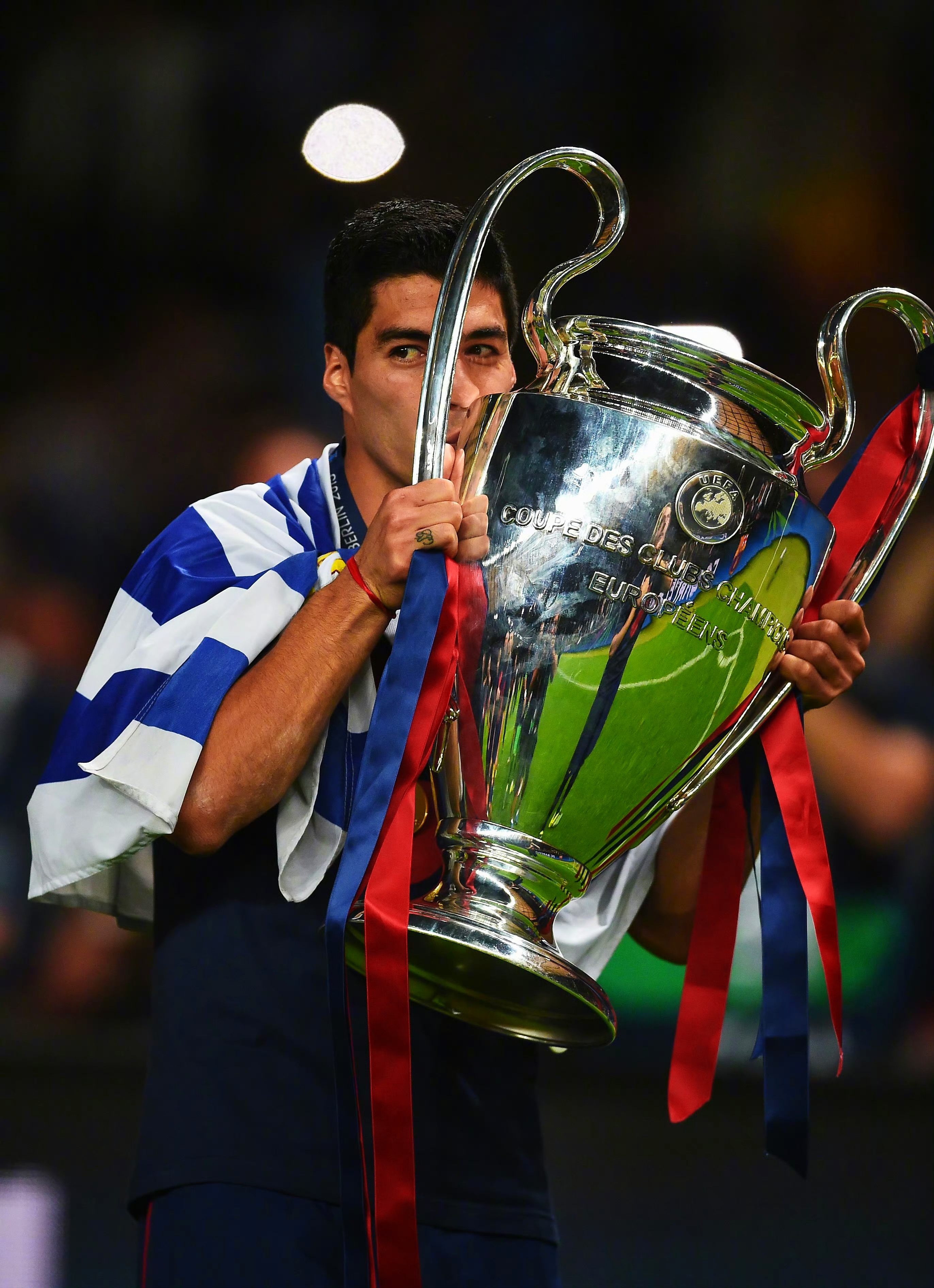 巴黎绝杀切尔西,苏亚雷斯打破历史纪录 巴黎绝杀切尔西,苏亚雷斯打破历史纪录