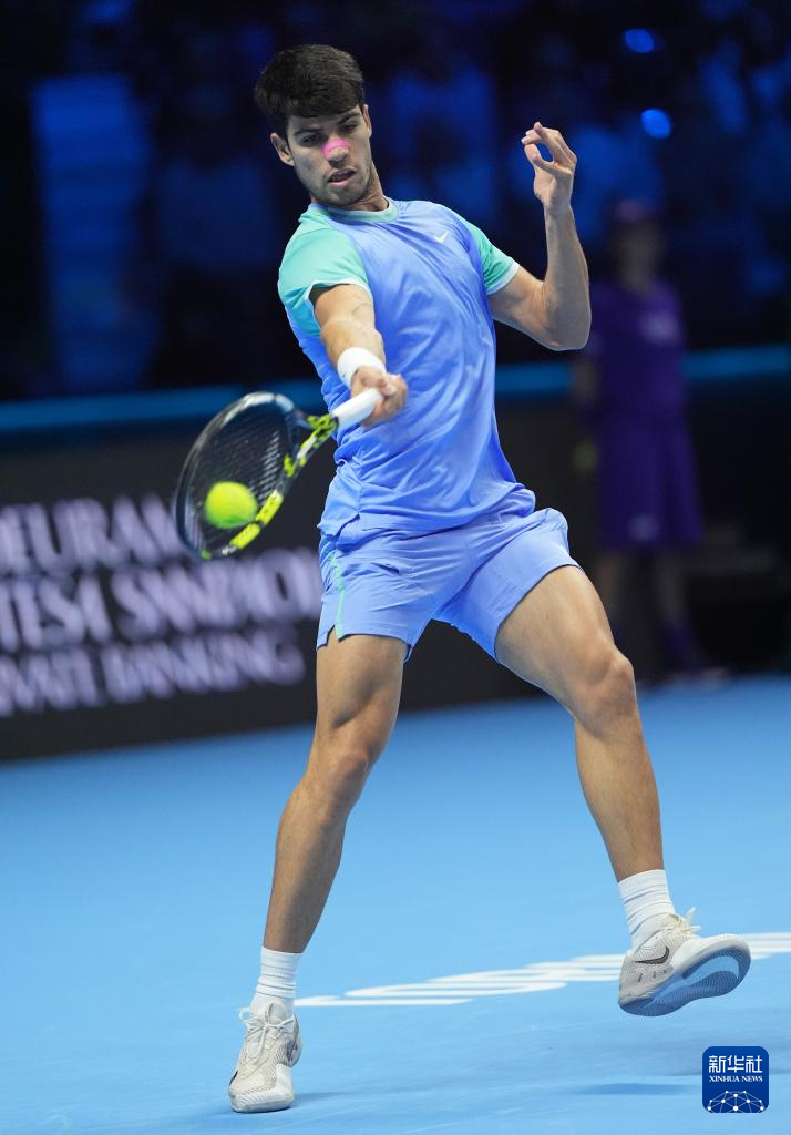 联合杯鏖战年终总决赛,兹维列夫状态火热的简单介绍 联合杯鏖战年终总决赛,兹维列夫状态火热的简单介绍