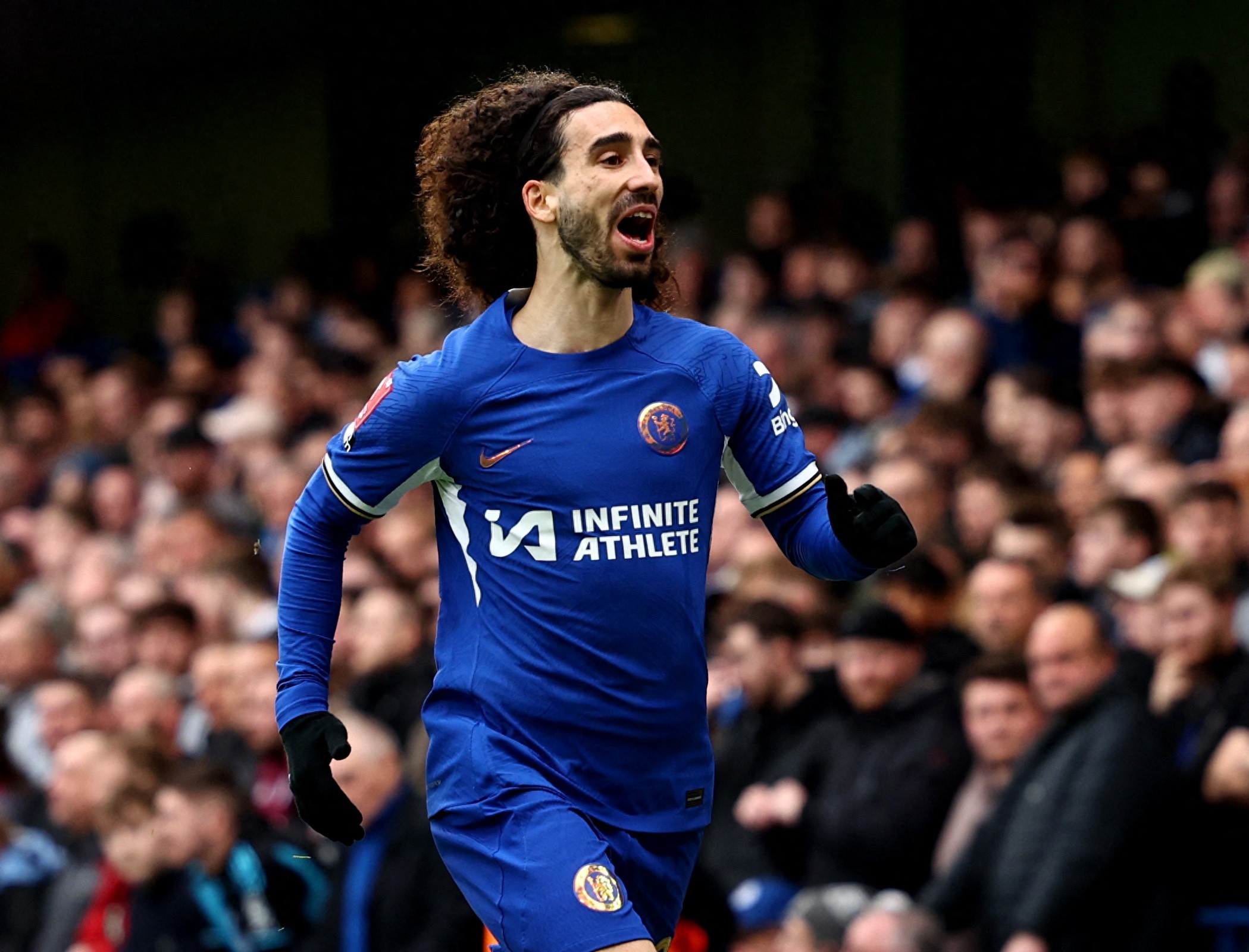 PG中国官网-莱斯特城后卫受伤缺席比赛，团队稳定性受影响！的简单介绍