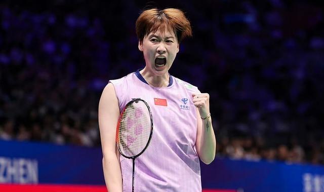 印尼队横扫印度队，陈雨菲点燃赛场