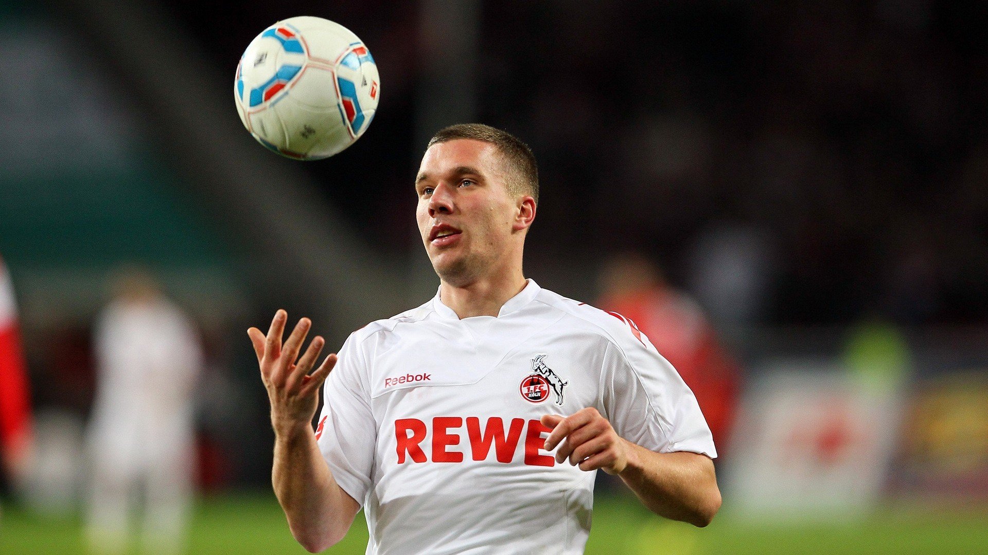 法比尼奥关键战不手软,韩国硬仗取胜委内瑞拉